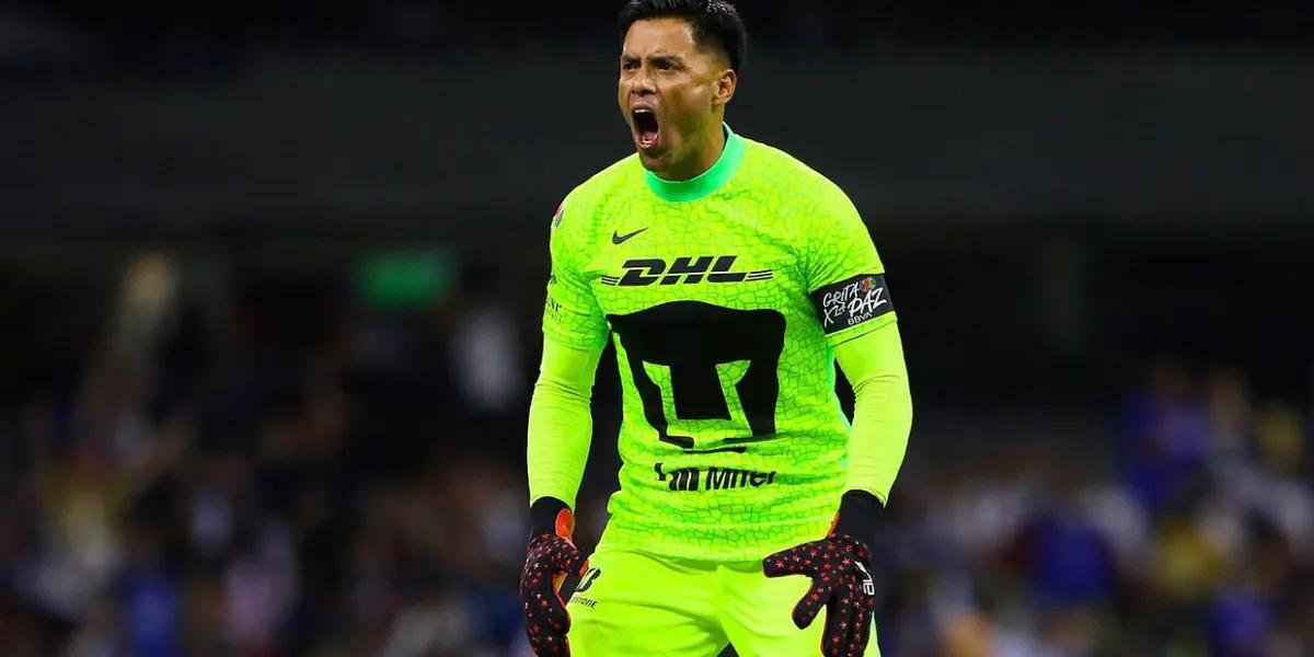 The Auriazul board has yet to show on paper its gratitude to the goalkeeper.