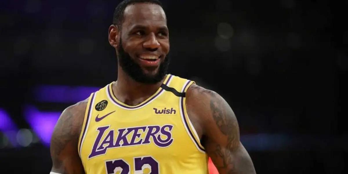 The basketball legend took a moment to talk about soccer and gave his opinion of his favorite players around, but he forgot someone important.