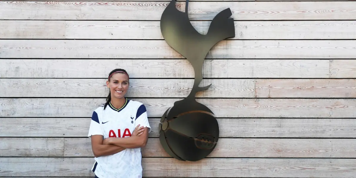 The best player in the world decided decided to leave the NWSL and play for Tottenham