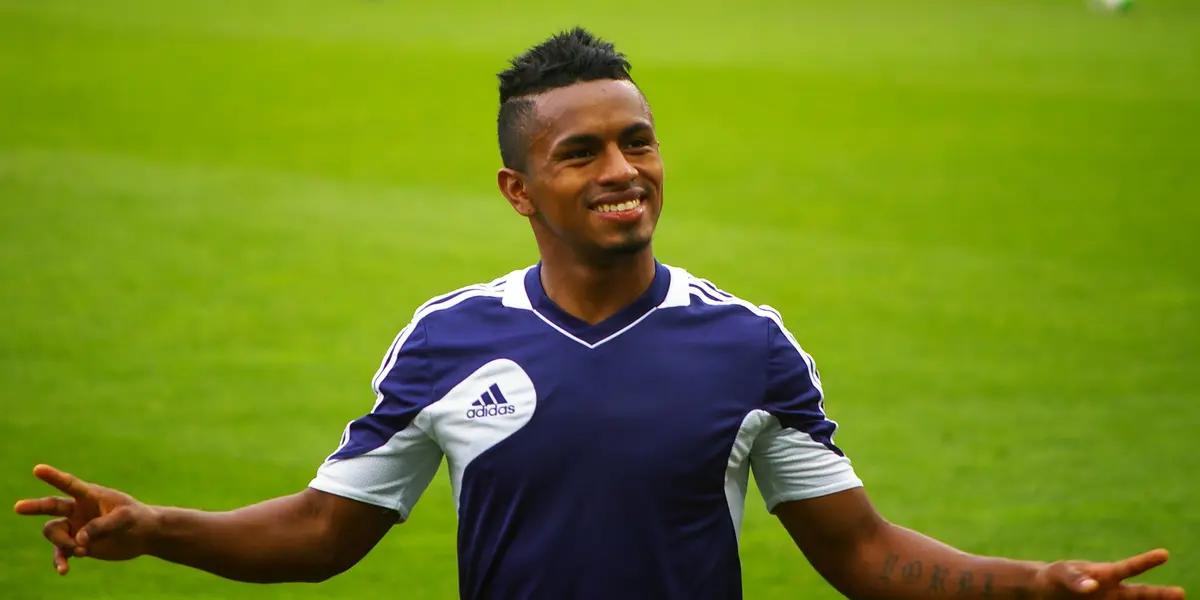 The Black and Red still has scoring problems. Gelmin Rivas arrival tried to stop this but now the Peruvian joins him to reinforce the attacking front.