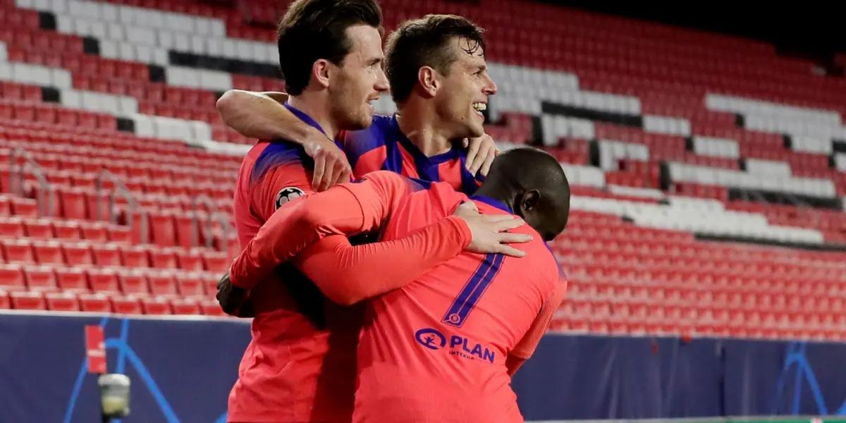 The Blues defeated the Dragons in the first leg.