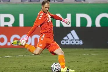 The Bosnian player experienced a controversial event today in the middle of their match against Newcastle United.