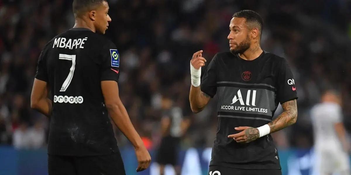 The Brazilian did not like that his teammate tried to force him out this summer after renewing until 2025.