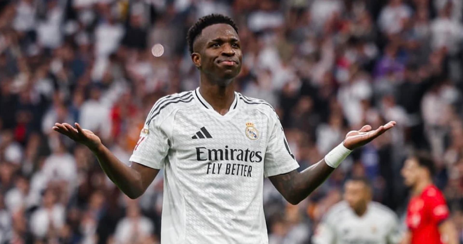 The Brazilian is once again at the center of controversy in Spain due to attitudes that could cause him problems.
