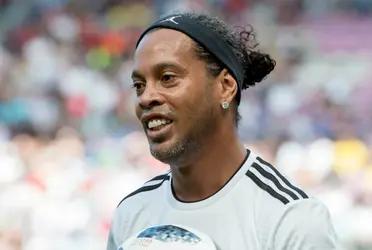 The Brazilian legend made a horrible business and now he debts fortunes.