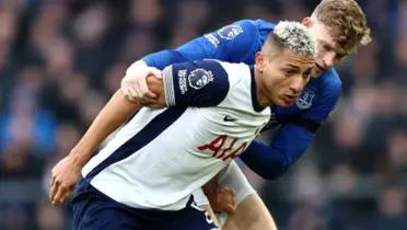 The Brazilian scored against his former team in a special moment at Goodison Park