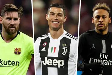 The Brazilian star signed a new contract and left behind the two top players from the last decade.