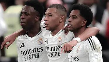 The Brazilian star starred in an eye-catching moment in the middle of the celebration