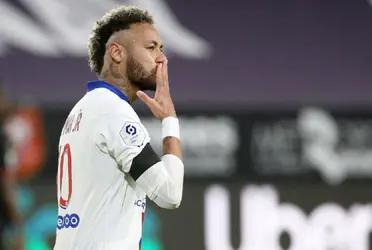 The Brazilian will continue in the club and hopes that they fulfill what was promised