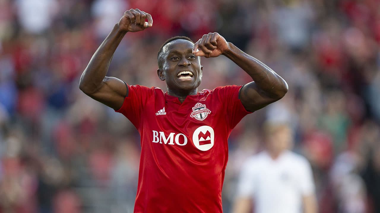 The Canadian midfielder will leave MLS to join the Football League Championship, England's second division.