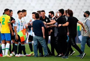 The cause: they accuse the players who are active in England of not complying with the sanitary protocol, despite the fact that they had been authorized by FIFA and Conmebol.