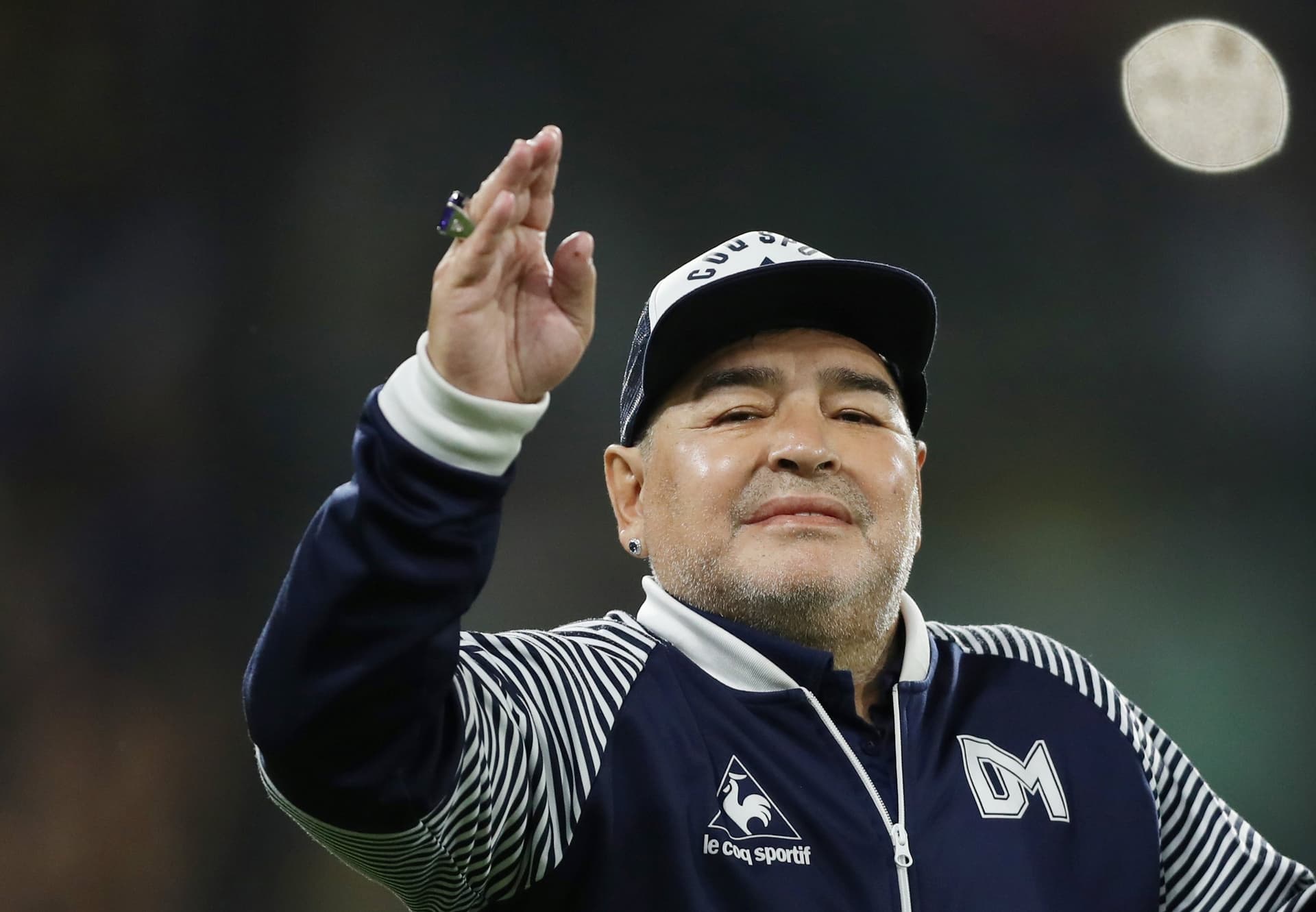 The children of Diego Maradona are making a new request to the Justice that beyond his medical records, his environment at the time of death be investigated.