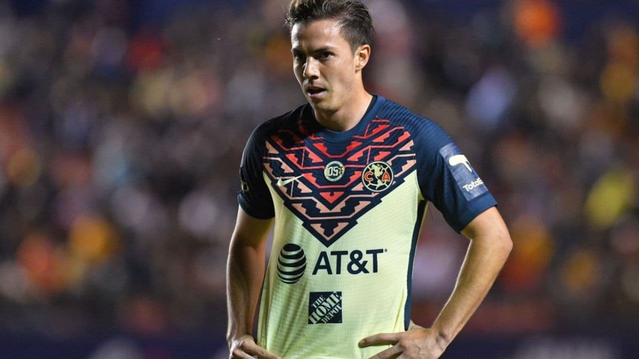 The Chilean player, who arrived from Santos Laguna, will wear the dorsal number 10.