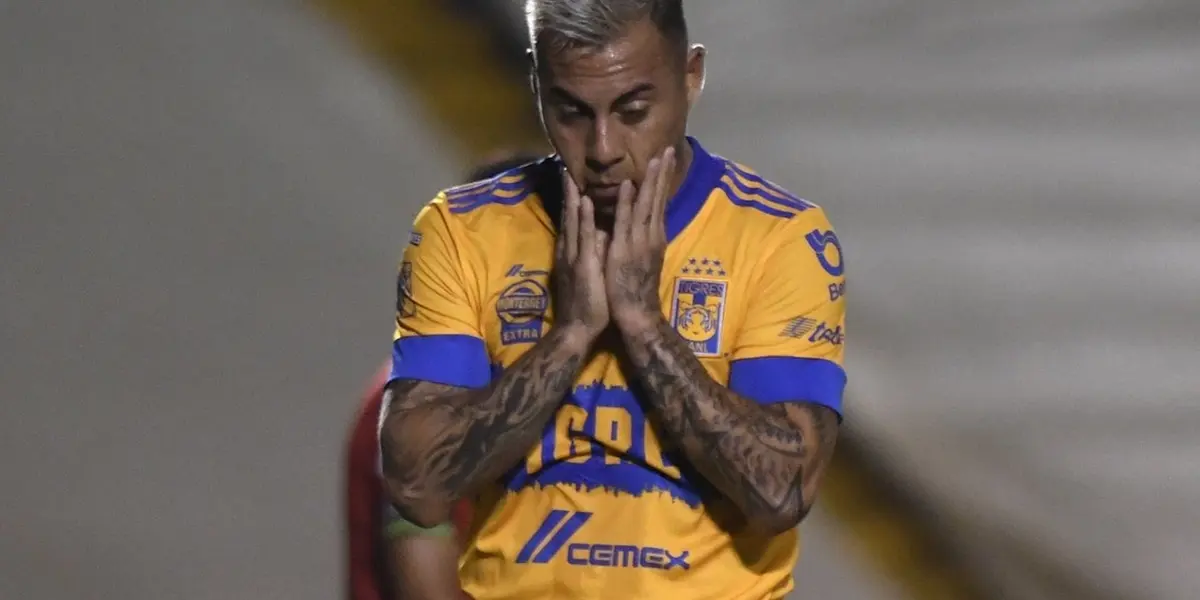 The Chilean striker of Tigres will leave Tigres and a former Liga MX would be his replacement