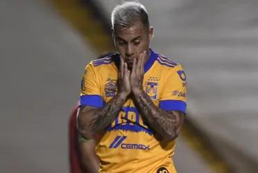 The Chilean striker of Tigres will leave Tigres and a former Liga MX would be his replacement