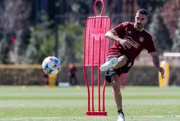 The club announced that, by mutual agreement, the player will not continue in the institution