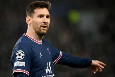 The club no longer requires its players to learn the local language, although the Argentine star and his wife took lessons some time ago.