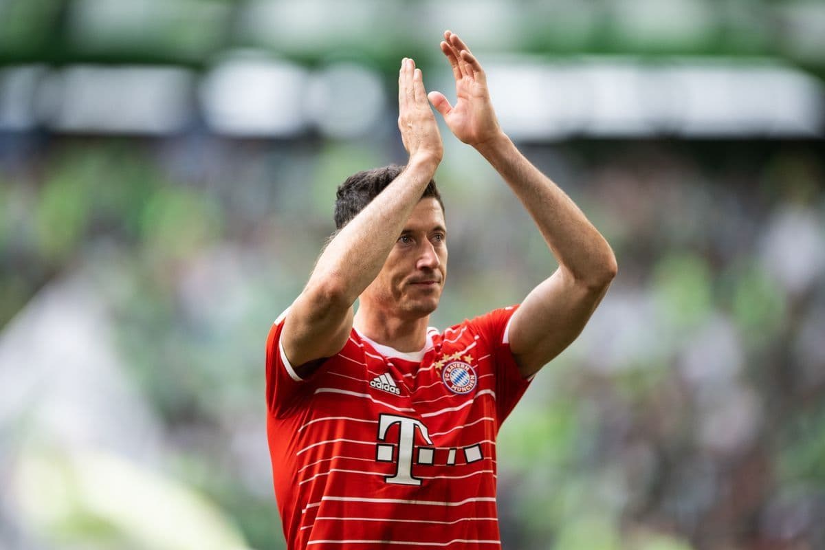 The departure of the Pole left a huge hole in the squad and to fill it they are interested in a Premier League star.