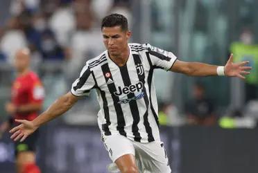 The directors of Vecchia Signora have confirmed that the player would stay at the club under any circumstances, but the substitution in the first game suggests that he may be able to leave.