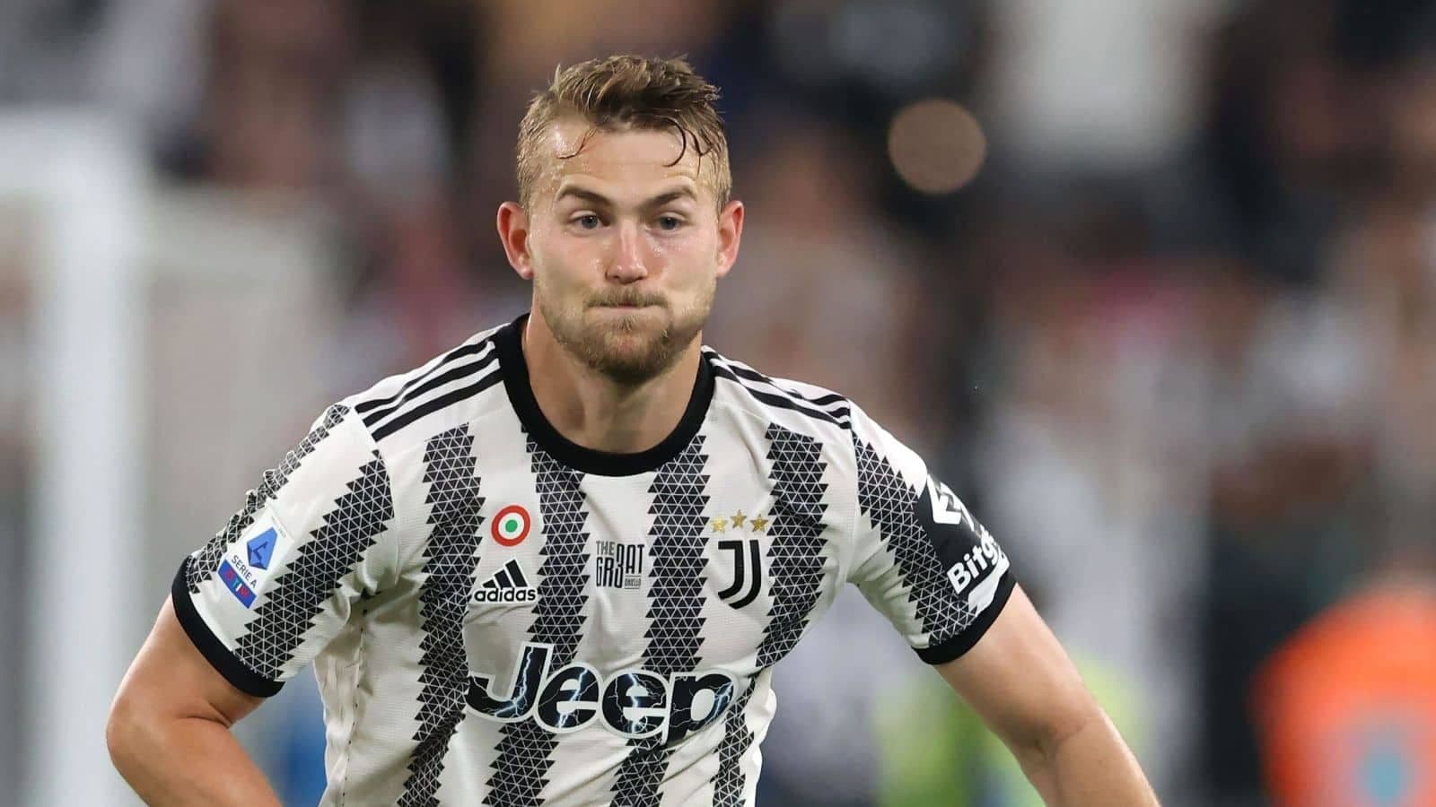 The Dutch player is one of the most coveted defenders in the world, and several English clubs would battle for his singing.