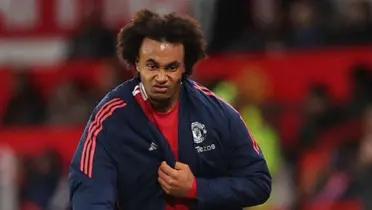 The Dutch striker ended in tears after being substituted in Manchester United's loss to Newcastle