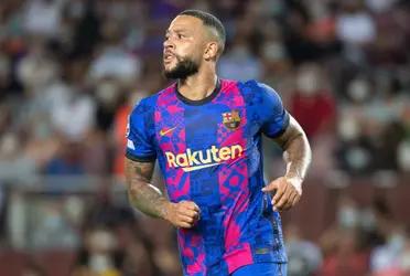 The Dutch striker has been consolidating with Los Culés, but Spurs want him and have started the bidding for him.