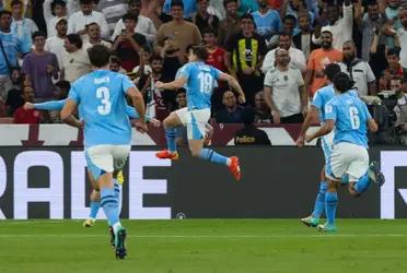 The English team did not wait a minute to take the lead. With a shot from the chest, from the ground, Julián Álvarez made the citizen fans celebrate.