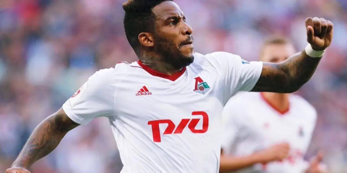 The experienced Peruvian striker is looking forward to define his future and his agent asured that MLS would be the perfect location for him.