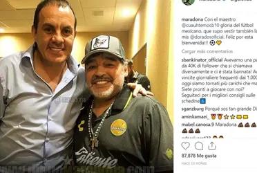 The former Club America player joined the hundreds of players and former players who greeted Diego Maradona on his death