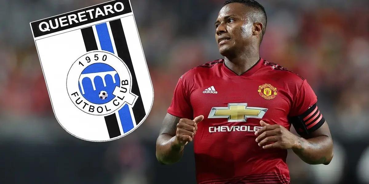 The former Manchester United player told how he spent his first salary and surprised all the fans as no one expected that response.