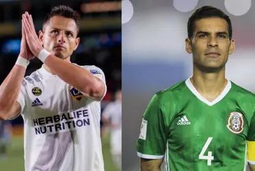 The former player for Barcelona and the Mexican team accepted a small salary in order to have his first job as a coach