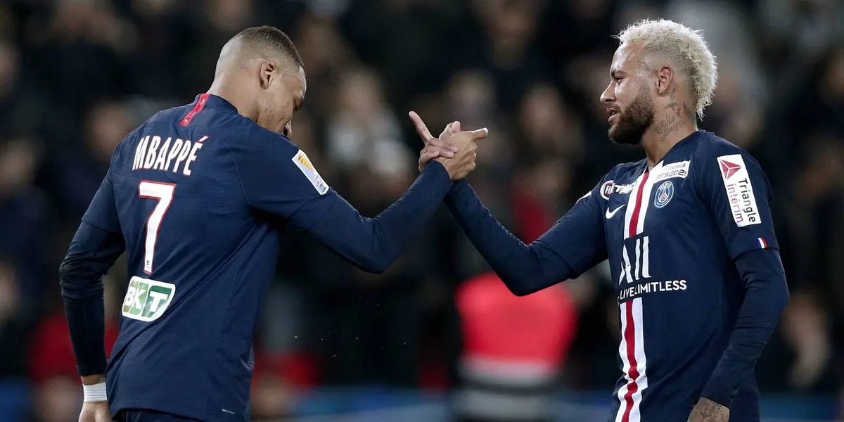 The French club is trying to solve its short term future, and with that objective they made something for Neymar leaving Kylian Mbappe aside.