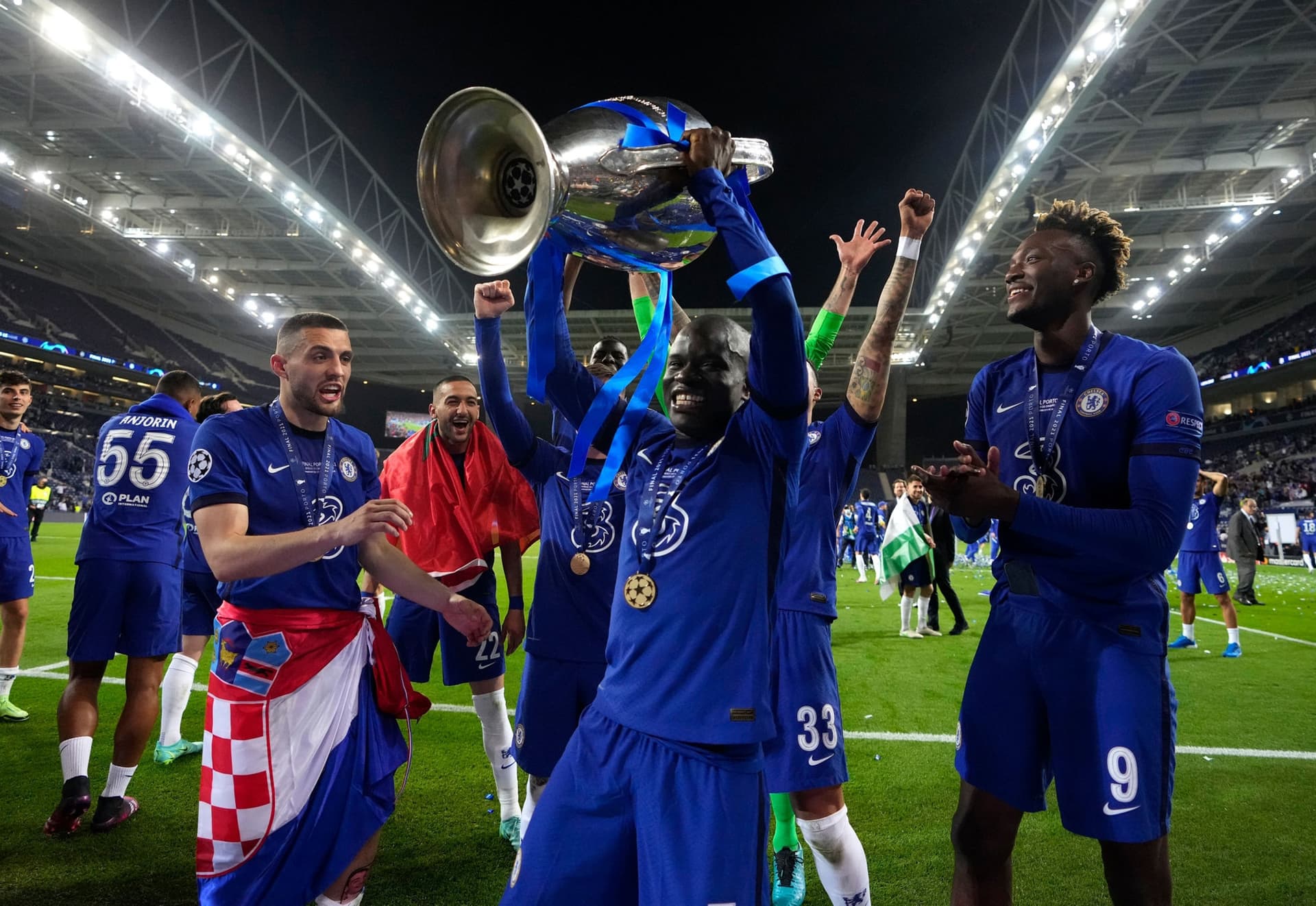 The French midfielder's one of the best in his position and is sought after by several European clubs, but mainly by Merengue