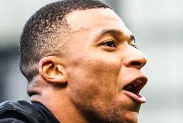 The French player is getting closer and closer to the Spanish team.