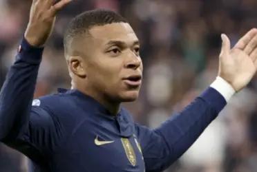 The Frenchman player had a few words for the fans that want him out of PSG.