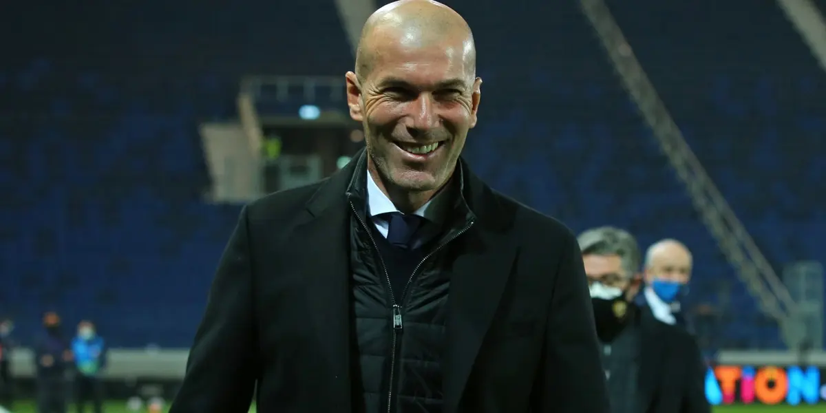 The future of Zizou at Real Madrid is not clear after two very bad results and some inner conflicts with the dressing room and the board, with people there wanting him out.