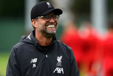 The German coach dismisses himself to be the replacement for Joachim Löw after the European Championship and recalls: "I still have a contract with Liverpool."