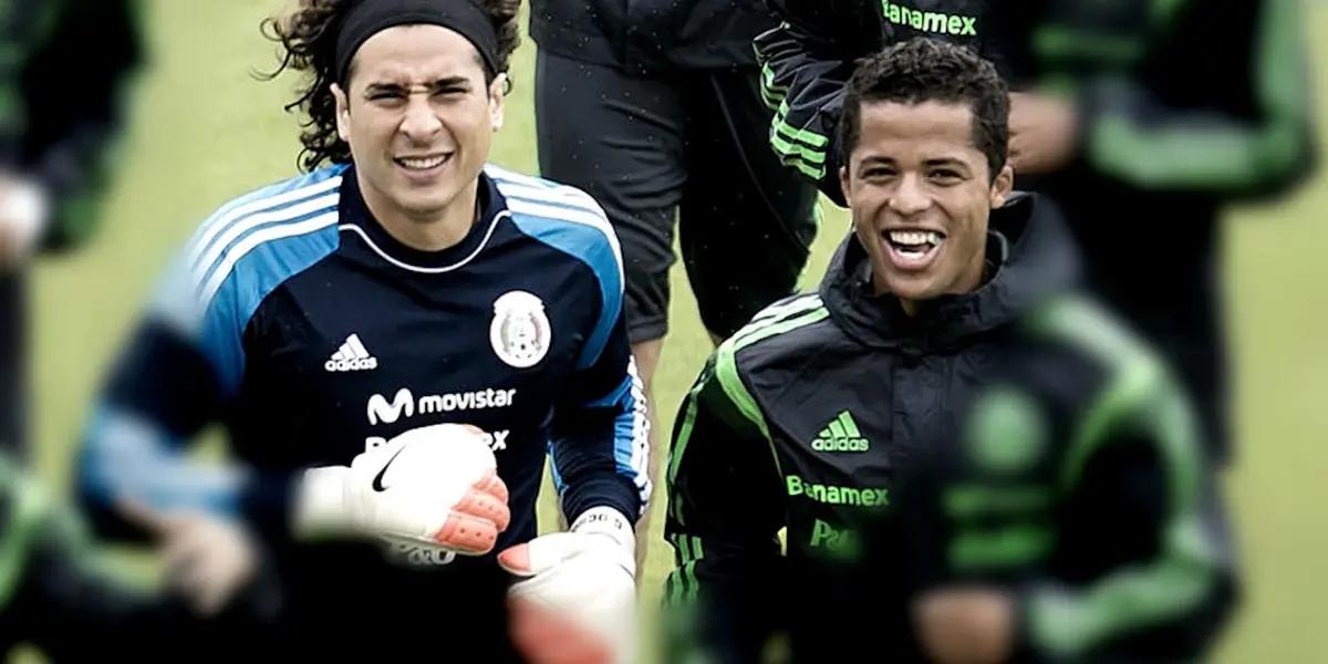 The goalkeeper Guillermo Ochoa and leader of the team, along with Giovani Dos Santos, decided to participate in a video sponsored by Club America