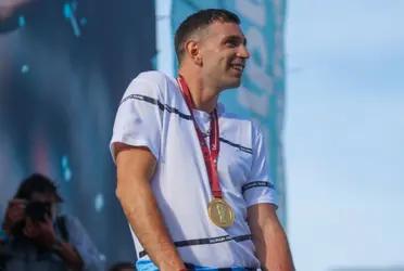 The goalkeeper received an important nomination and closes a sporting year in a spectacular way