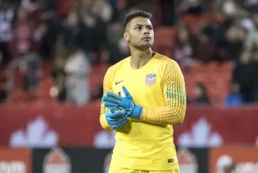 The goalkeeper was on the Manchester City bench for the first time. Guardiola takes it into consideration, will he have minutes soon?