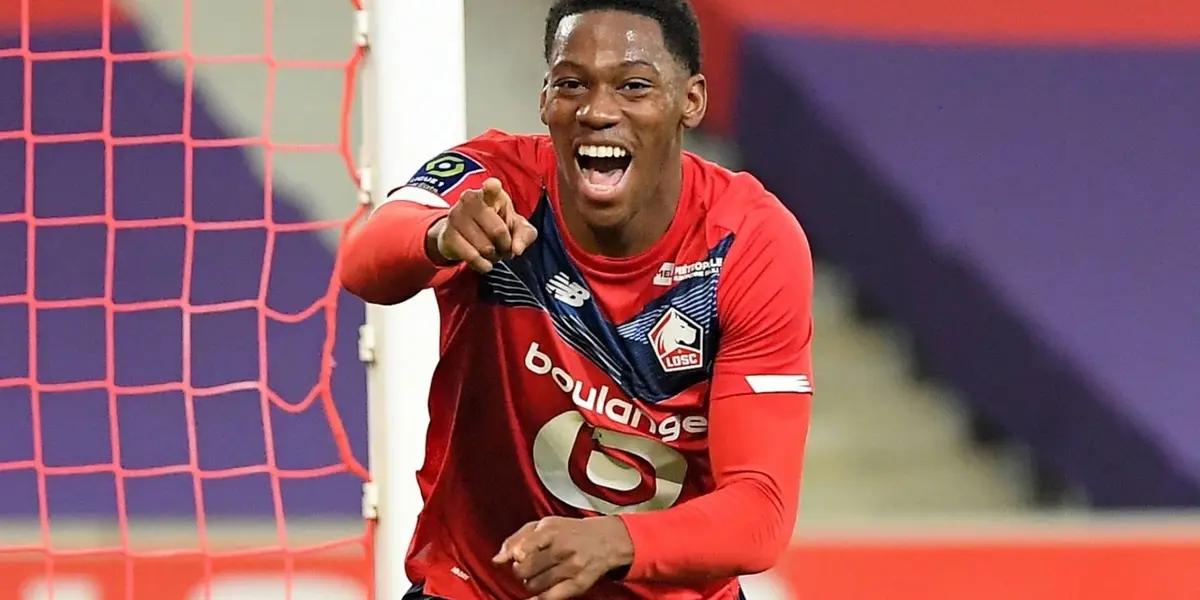 The Gunners are still looking to add a new striker this transfer window.