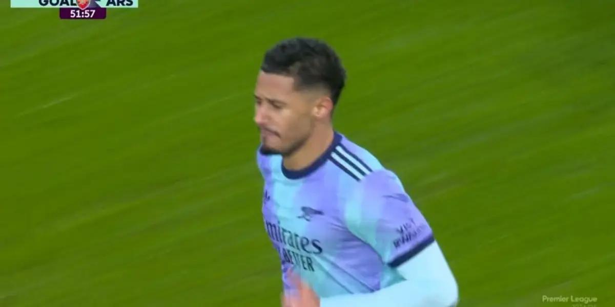 The Gunners tied the score in the 52nd minute with a goal by the French defender