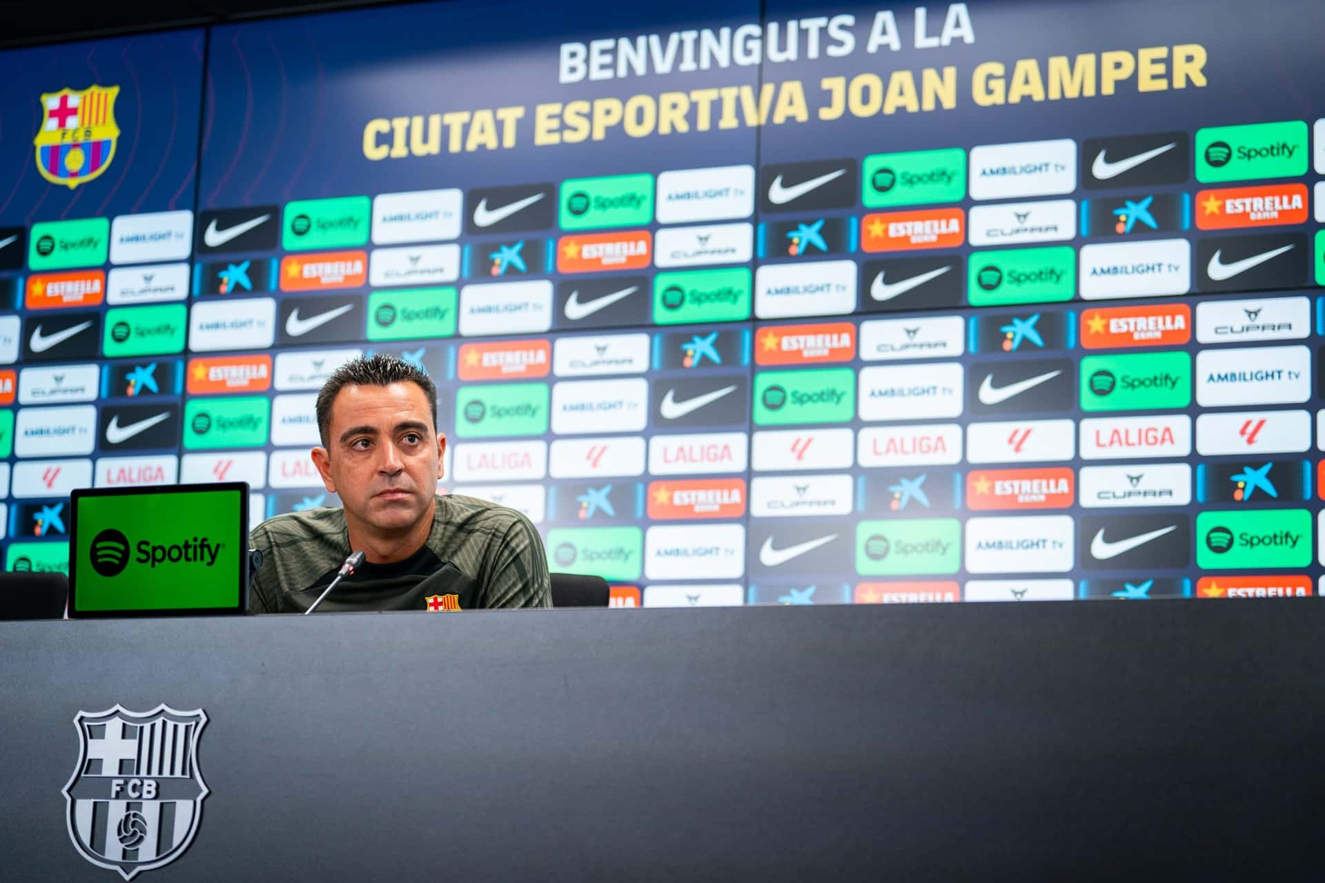 The head coach of the culé team surprise everybody with his reaction after the gol by the portuguese.