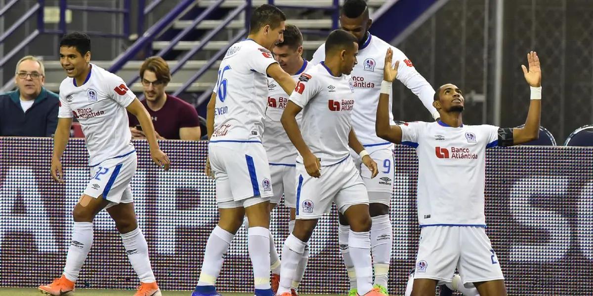 The Honduran team has decided to apply disciplinary measures against its players after the images of last Tuesday, which have cost the club disqualification.