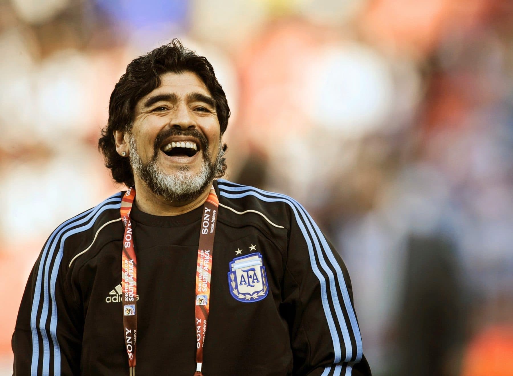 The Instagram account belonging to late Argentine superstar Diego Armando Maradona has become active again after almost a year of inactivity.