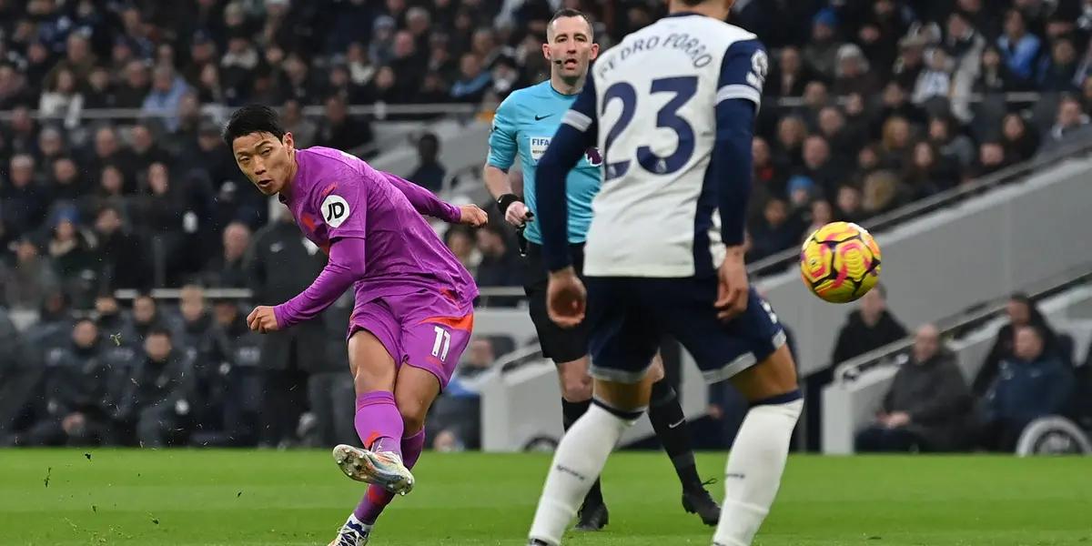 The Korean surprised everyone with a stunning goal in the 7th minute to make it 1-0.