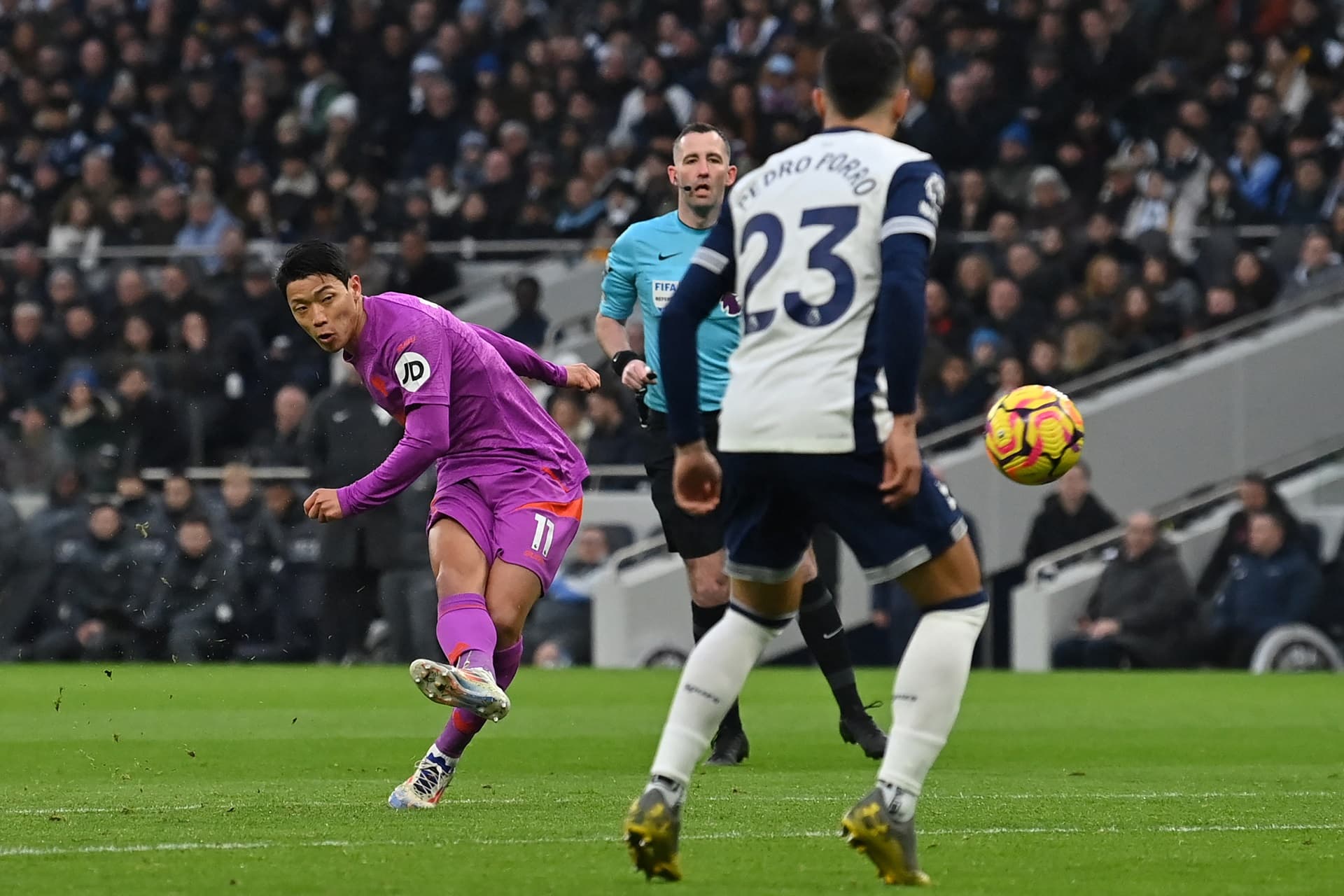 The Korean surprised everyone with a stunning goal in the 7th minute to make it 1-0.