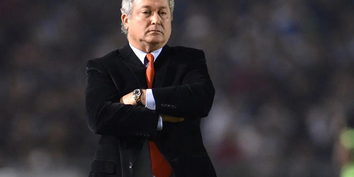 The lost against Cruz Azul by 0-2 left a lot of questions in Guadalajara and there is one shocking statistic really worrying.