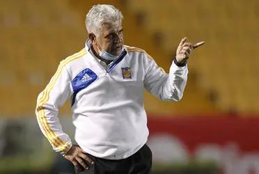 The love between Ricardo 'Tuca' Ferretti and the fans of Tigres UANL is coming to an end.