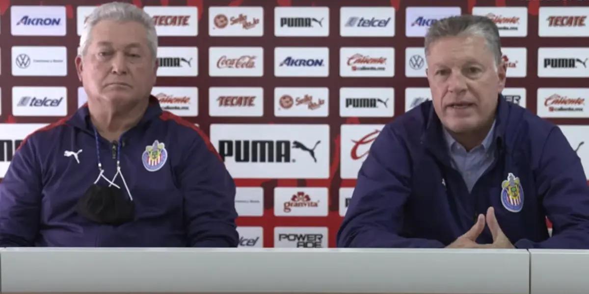 The manager and the coach of Chivas showed themselves worried after disappointing loss